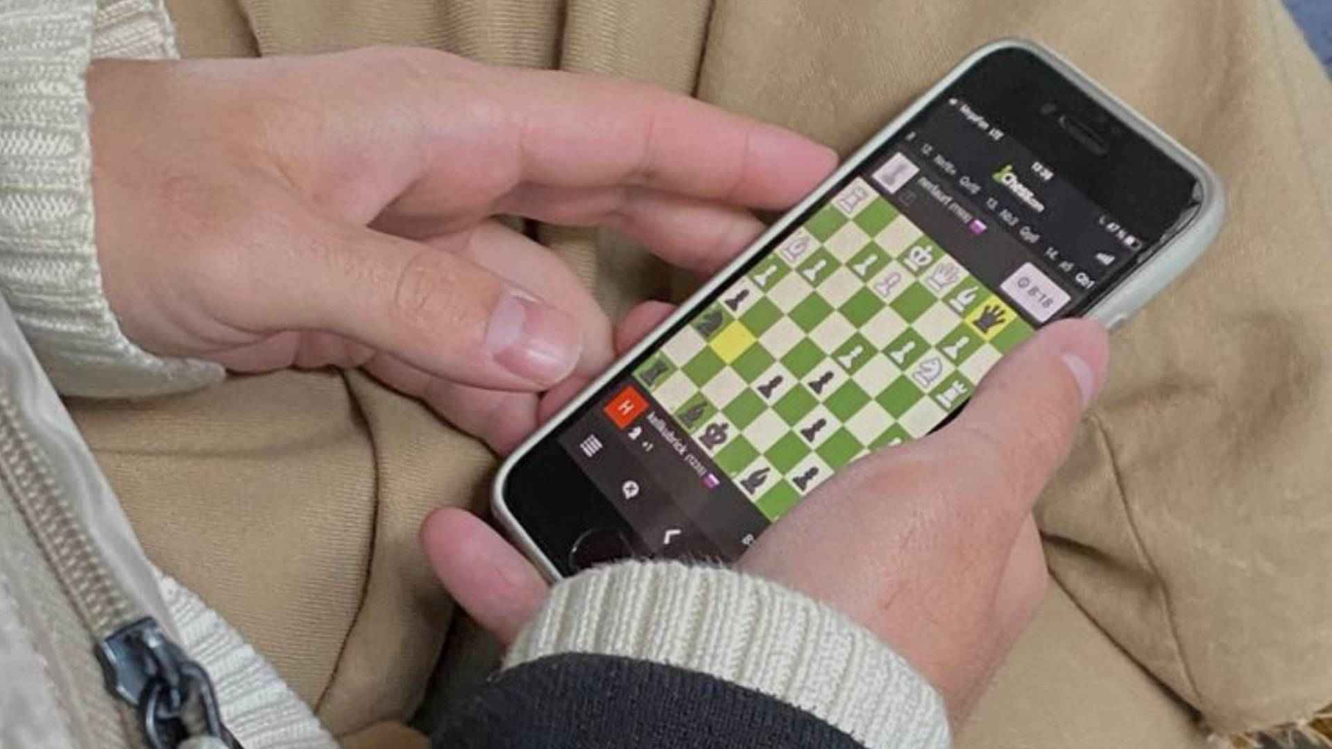 Poker Language That Improves Card Analysis